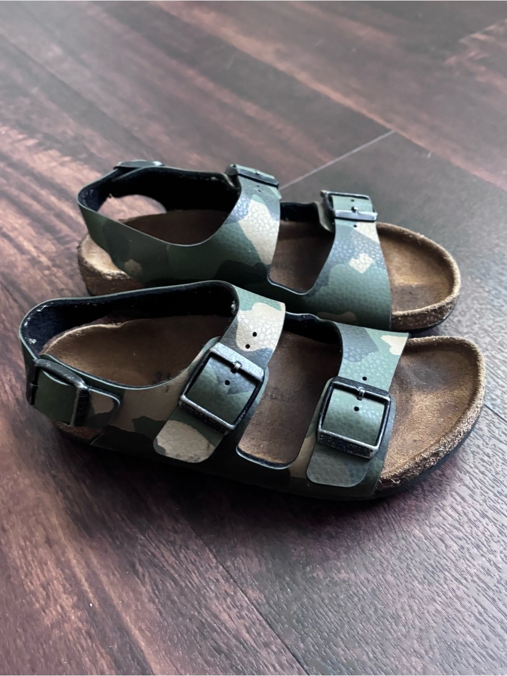 Kids Camouflage Birkenstock Buckle Sandals - Green Camo unisex size 13